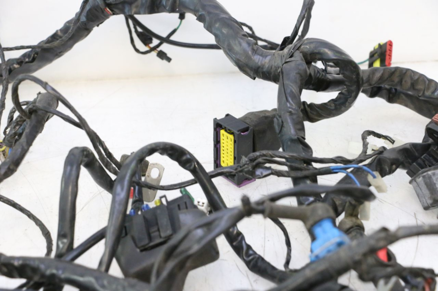 photo de KABELBOOM PIAGGIO MP3 LT 300 (2010 - 2016) - Zoom op componenten