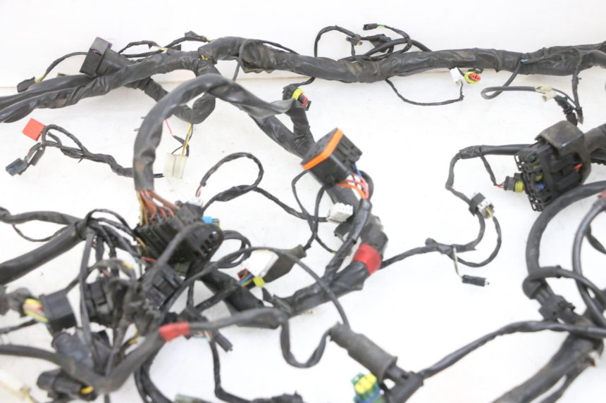 photo de KABELBOOM PIAGGIO MP3 RL 250 (2006 - 2010) - Kenmerkende details