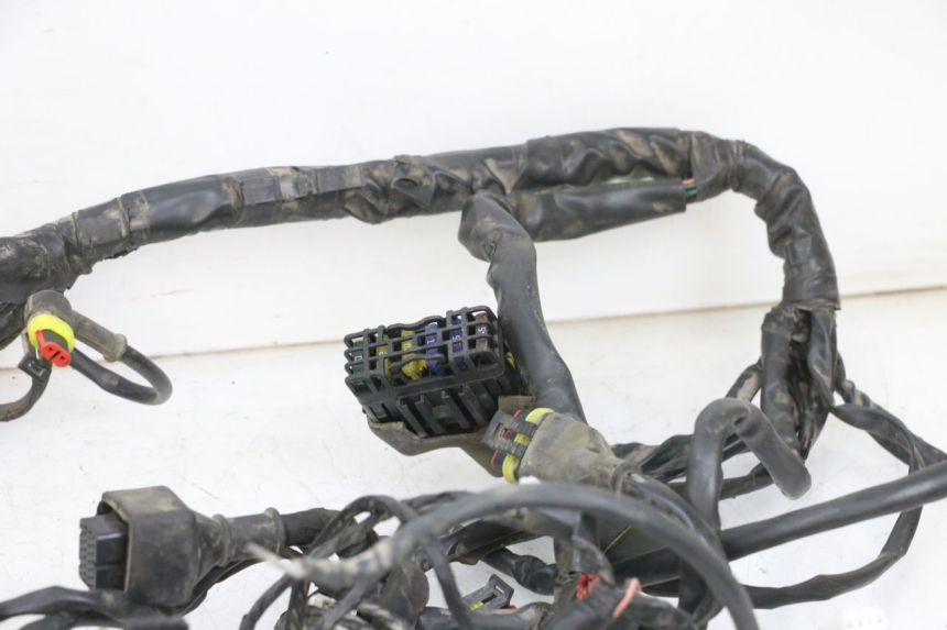 photo de KABELBOOM PIAGGIO MP3 RL 250 (2006 - 2010) - Bevestigingspunten