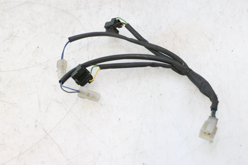 photo de KOPLAMPKABELBOOM YAMAHA XMAX X-MAX 125 (2006 - 2009) - Detail van het onderdeel
