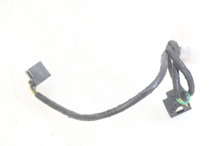 photo de KOPLAMPKABELBOOM YAMAHA YP MAJESTY 400 (2004 - 2008) - Detail van het onderdeel