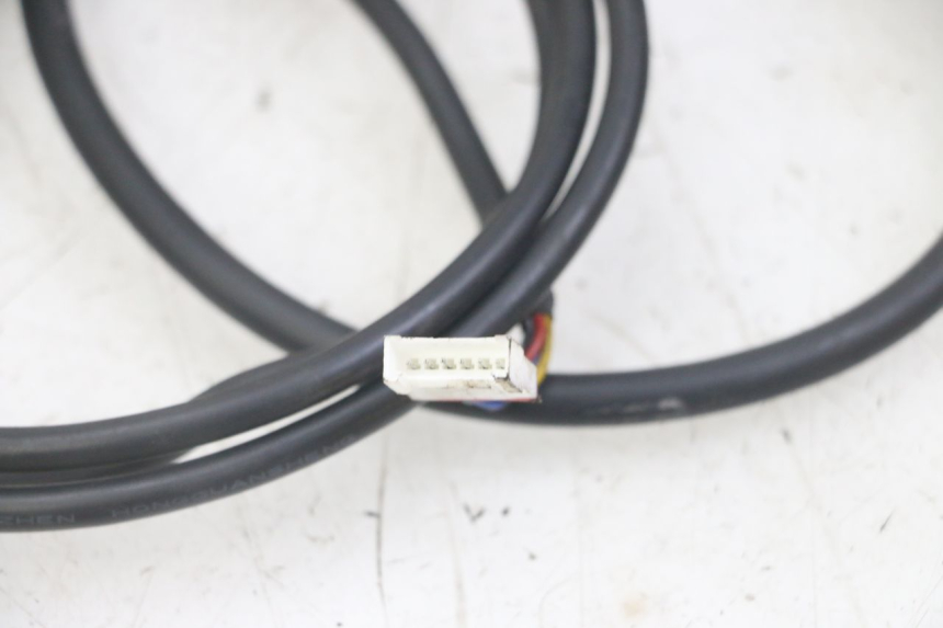 photo de KABELBOOM PUNK ELECTRIC RIDER 1 - Technische close-up