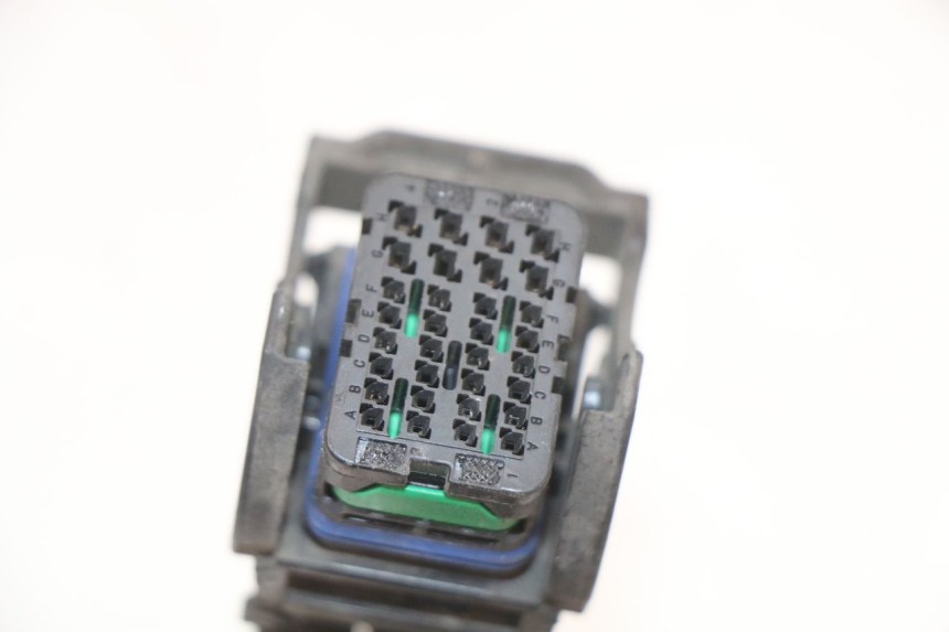 photo de KABELBOOM PEUGEOT SATELIS 125 (2010 - 2012) - Bevestigingspunten