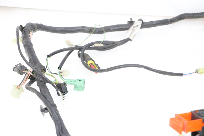 photo de KABELBOOM PEUGEOT SATELIS 125 (2013 - 2018) - Focus op structuur