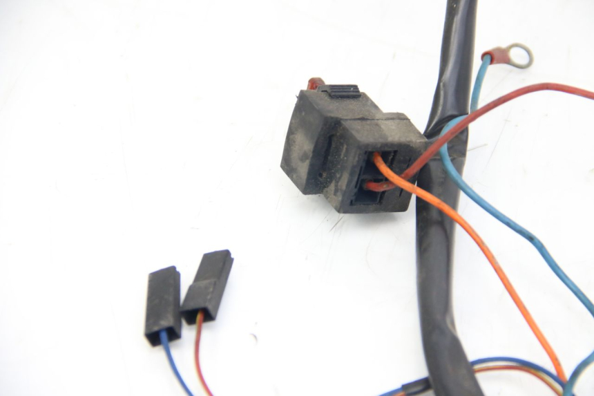 photo de KABELBOOM APRILIA SCARABEO 4T 50 (2009 - 2017) - Bevestigingspunten