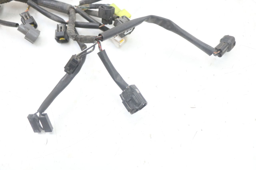 photo de KABELBOOM SUZUKI GSR 750 (2011 - 2017) - Kenmerkende details