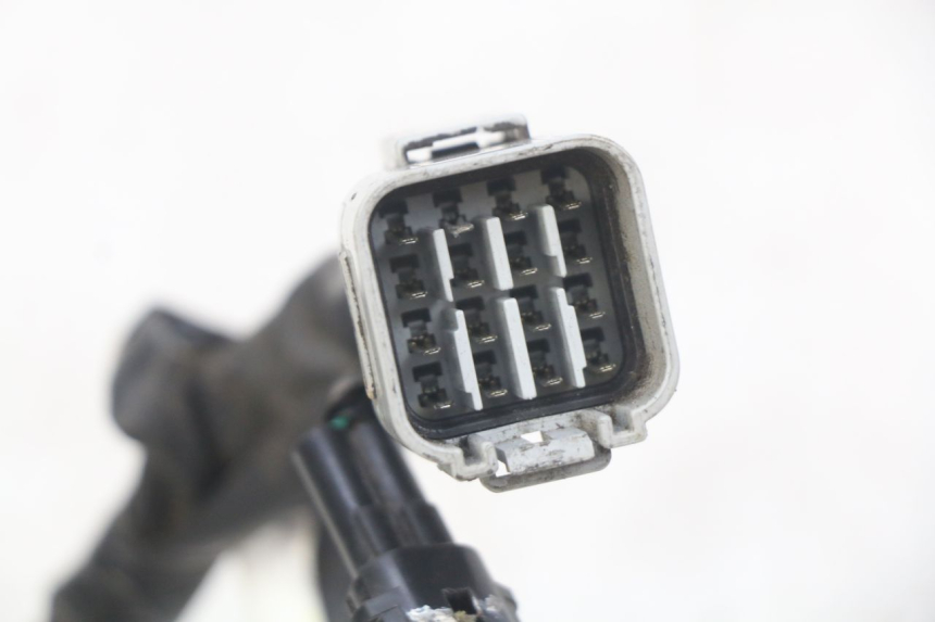 photo de KABELBOOM VOORVORKKOP YAMAHA MT ABS 125 (2014 - 2018) - Zoom op gebruiksstaat