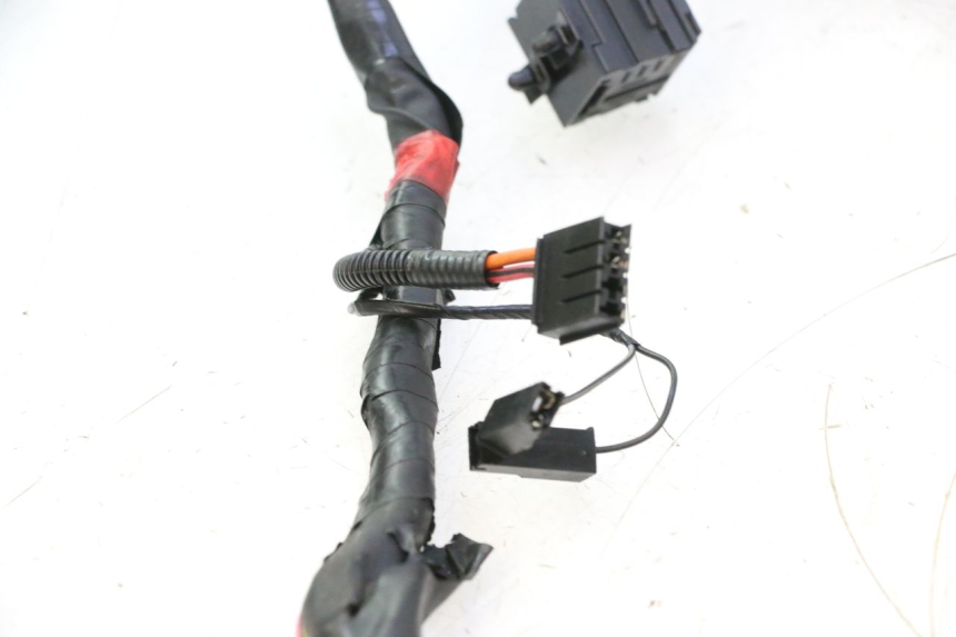 photo de KABELBOOM PIAGGIO ZIP IGET 4T 50 (2021 - 2023) - Visuele inspectie