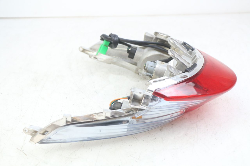 photo de ACHTERLICHT KYMCO AGILITY 16+ 4T 50 (2018 - 2023) - Kenmerkende details