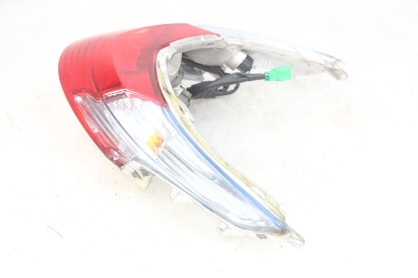 photo de ACHTERLICHT KYMCO AGILITY 16+ 4T 50 (2018 - 2023) - Markeringen en referenties