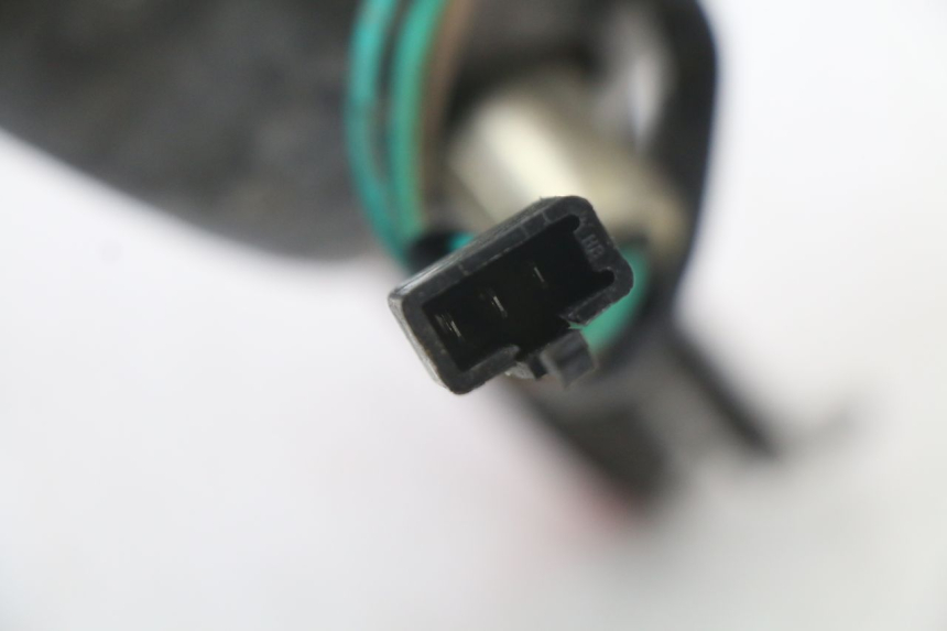 photo de ACHTERLICHT KYMCO AGILITY 4T 50 (2005 - 2018) - Bevestigingspunten