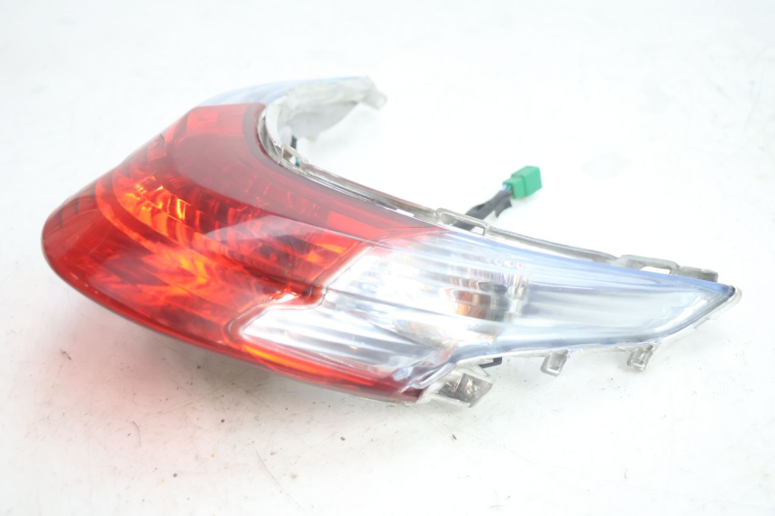 photo de ACHTERLICHT KYMCO AGILITY CITY 2T 50 (2008 - 2016) - Andere kijkhoek