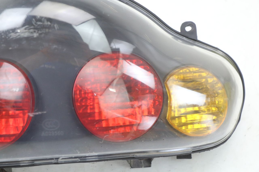 photo de ACHTERLICHT JONWAY AZTRAL 125 (2008 - 2017) - Zoom op gebruiksstaat