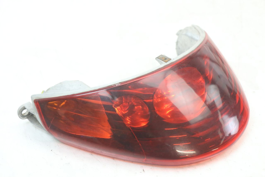photo de ACHTERLICHT PIAGGIO BEVERLY 125 (1998 - 2005) - Detail van het onderdeel