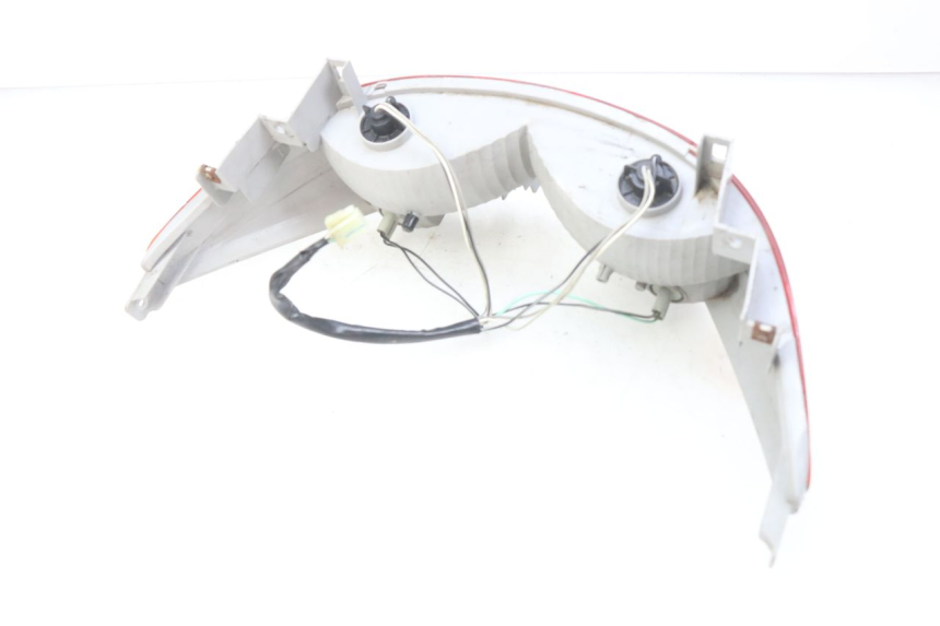 photo de ACHTERLICHT SUZUKI BURGMAN 125 (2007 - 2014) - Detail van het onderdeel