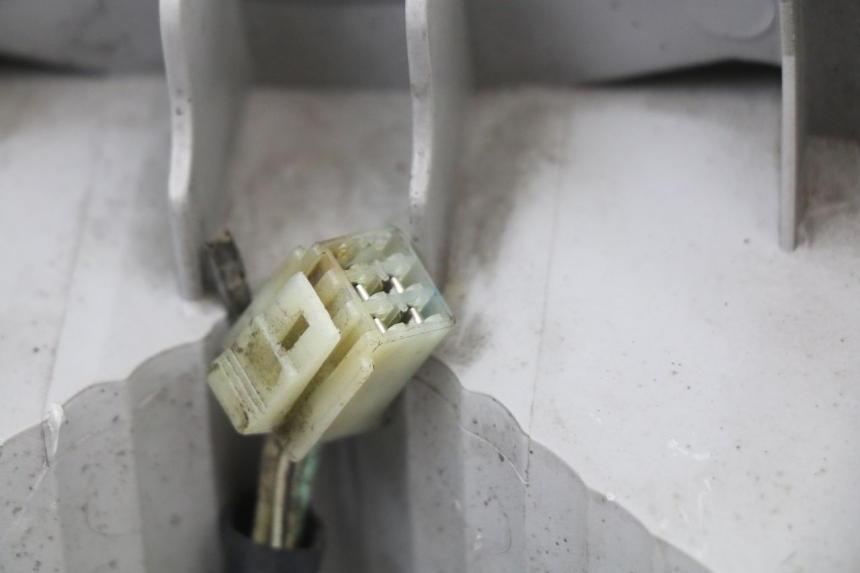 photo de ACHTERLICHT SUZUKI BURGMAN 125 (2007 - 2014) - Gecontroleerd onderdeel