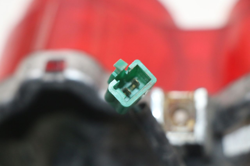 photo de ACHTERLICHT YAMAHA BW'S BWS 125 (2010 - 2013) - Zoom op componenten