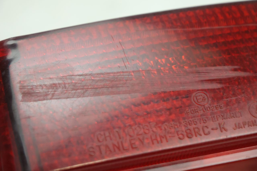 photo de ACHTERLICHT HONDA CB TWO FIFTY 250 (1991 - 2002) - Zoom op gebruiksstaat