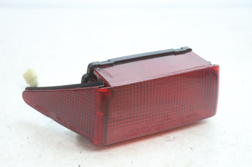 photo de ACHTERLICHT HONDA CB TWO FIFTY 250 (1991 - 2002) - Technische close-up
