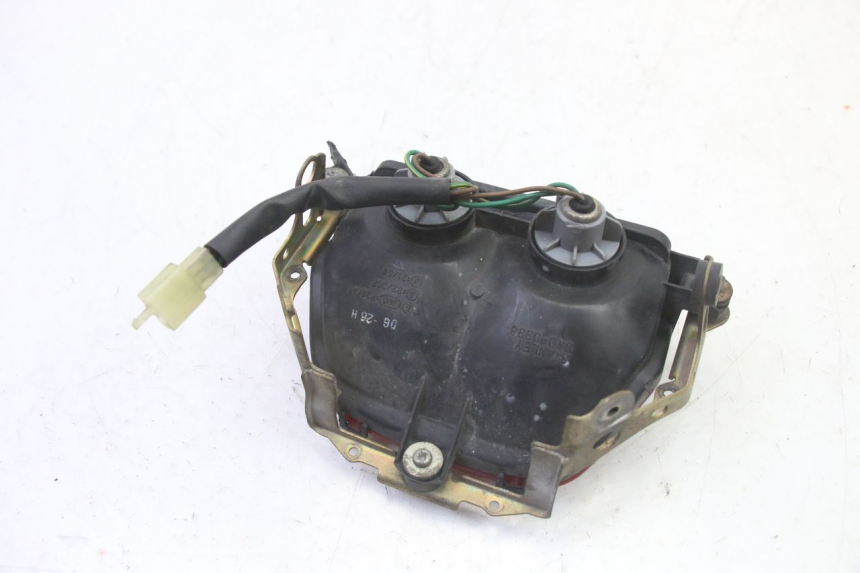 photo de ACHTERLICHT HONDA CBR RR FIREBLADE 900 (1992 - 1994) - Bevestigingspunten