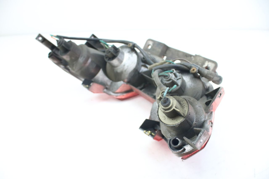 photo de ACHTERLICHT SYM CITYCOM CITY COM 125 (2009 - 2014) - Gecontroleerd onderdeel