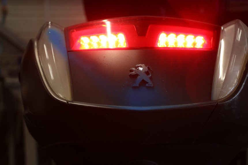 photo de ACHTERLICHT PEUGEOT CITYSTAR 2T 50 (2018 - 2021) - Detail van het onderdeel