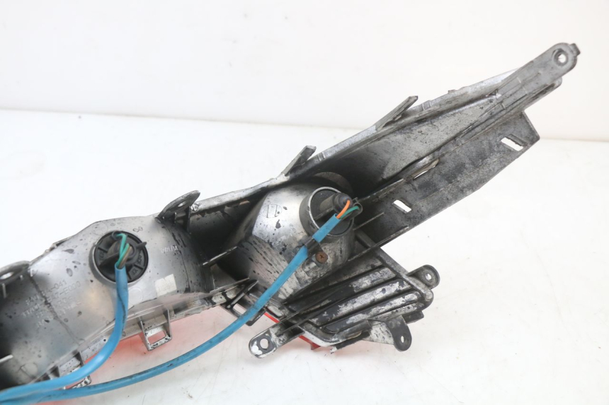 photo de ACHTERLICHT KYMCO DINK STREET ABS 125 (2011 - 2018) - Gecontroleerd onderdeel