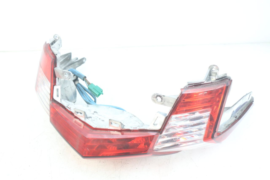 photo de ACHTERLICHT KYMCO DINK STREET 125 (2009 - 2014) - Bevestigingspunten