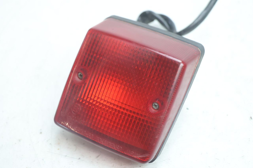 photo de ACHTERLICHT SUZUKI DR S 600 (1985 - 1989) - Detail van het onderdeel