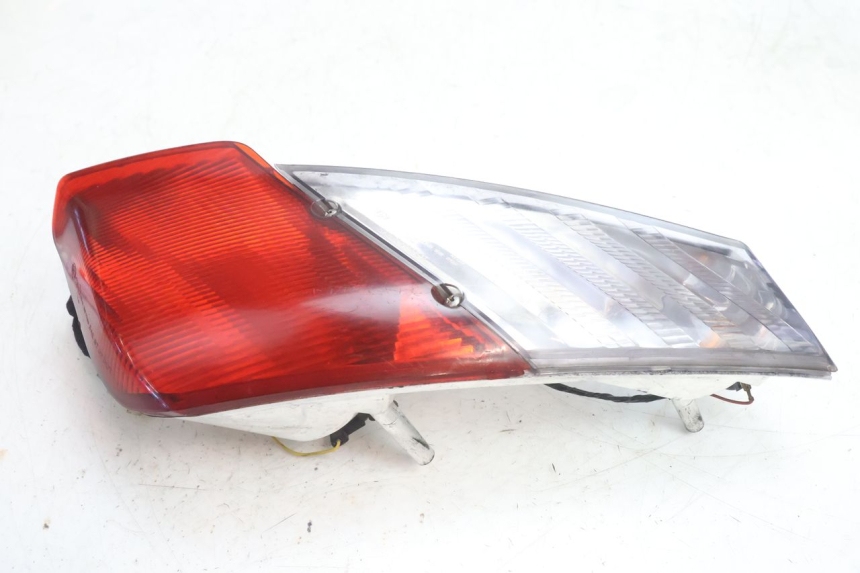 photo de RECHTS ACHTERLICHT APRILIA ATLANTIC S 125 (2010 - 2013) - Hoofdaanzicht