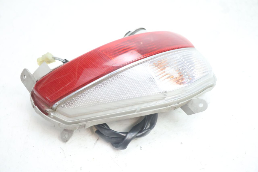 photo de RECHTS ACHTERLICHT SUZUKI BURGMAN EXECUTIVE ABS 650 (2006 - 2012) - Technische close-up