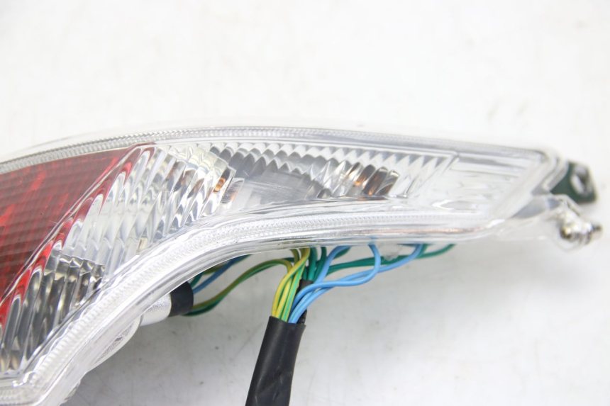 photo de RECHTS ACHTERLICHT PEUGEOT E-VIVACITY 1 (2012 - 2018) - Andere kijkhoek