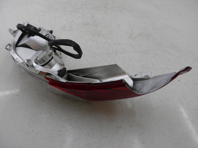 photo de RECHTS ACHTERLICHT HONDA FES S-WING SWING ABS 125 (2007 - 2015) - Zoom op gebruiksstaat