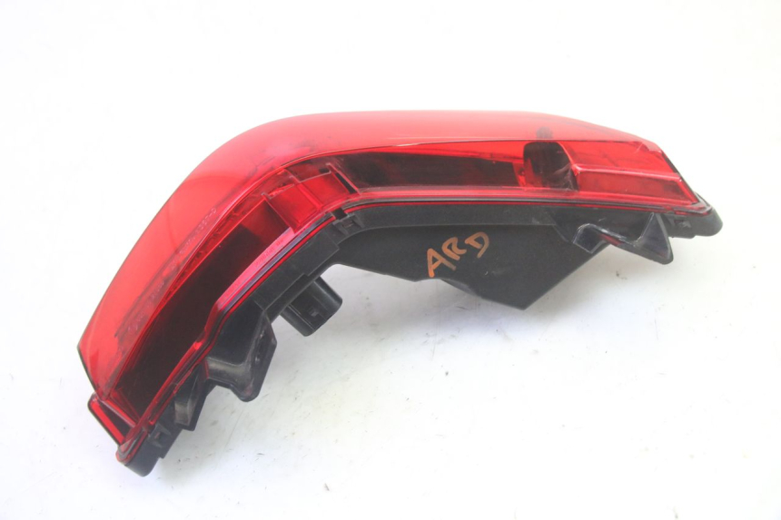 photo de RECHTS ACHTERLICHT PIAGGIO MP3 HPE 350 (2018 - 2020) - Andere kijkhoek