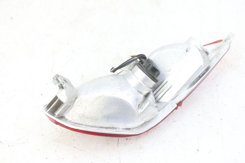 photo de RECHTS ACHTERLICHT PIAGGIO MP3 LT 300 (2010 - 2016) - Andere kijkhoek