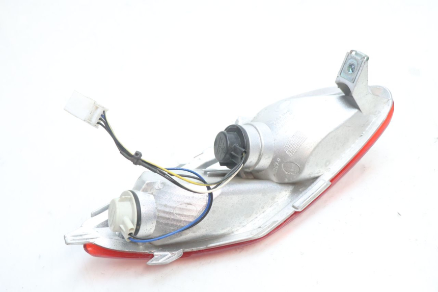 photo de RECHTS ACHTERLICHT PIAGGIO MP3 LT 300 (2010 - 2016) - Staat van het oppervlak