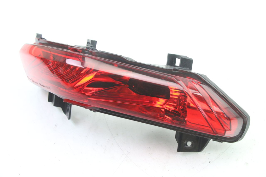 photo de RECHTS ACHTERLICHT PIAGGIO MP3 500 (2014 - 2017) - Detail van het onderdeel
