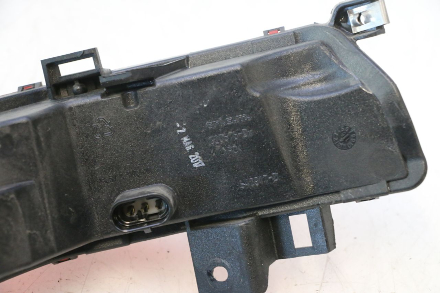 photo de RECHTS ACHTERLICHT PIAGGIO MP3 500 (2016 - 2018) - Andere kijkhoek