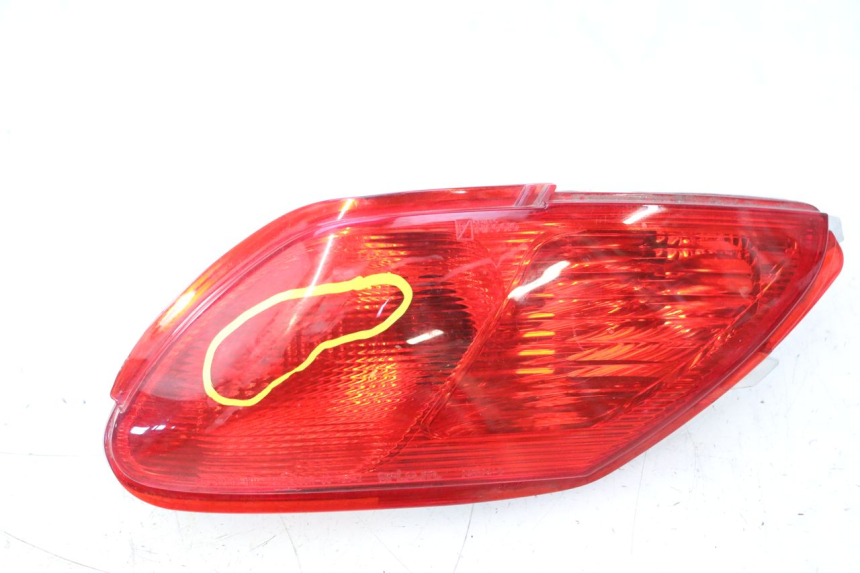 photo de RECHTS ACHTERLICHT PIAGGIO MP3 500 (2011 - 2015) - Hoofdaanzicht