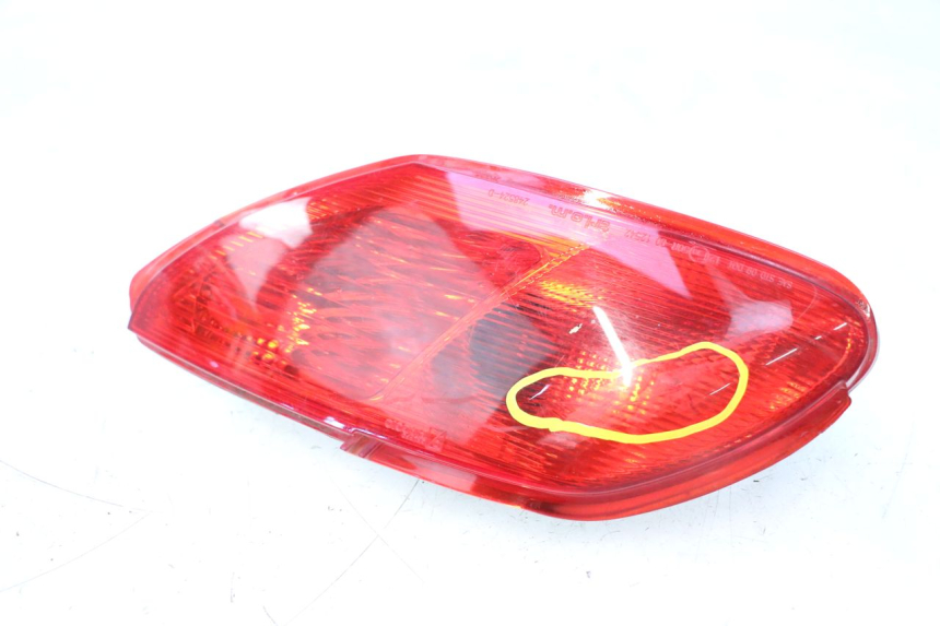 photo de RECHTS ACHTERLICHT PIAGGIO MP3 500 (2011 - 2015) - Gecontroleerd onderdeel