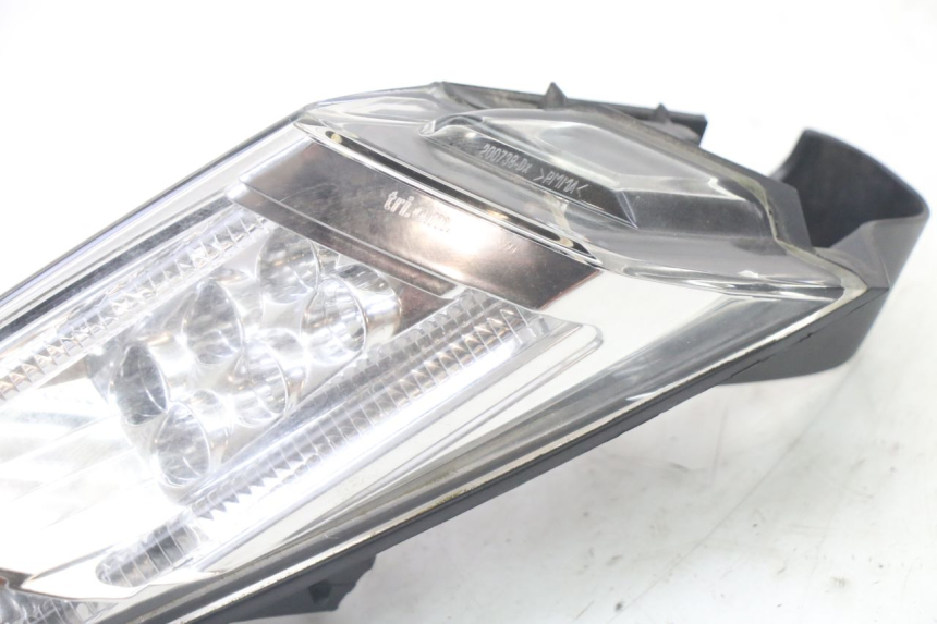 photo de RECHTS ACHTERLICHT PEUGEOT SATELIS 125 (2013 - 2018) - Andere kijkhoek