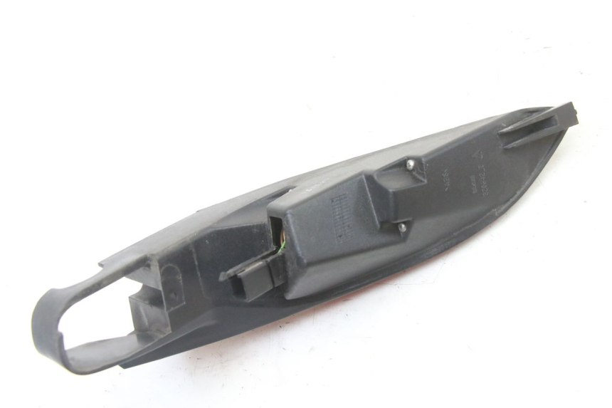 photo de RECHTS ACHTERLICHT PEUGEOT SATELIS COMPRESSOR K15 125 (2006 - 2009) - Overzicht