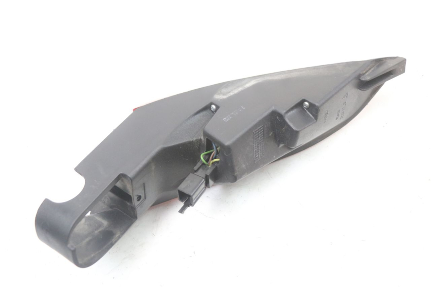 photo de RECHTS ACHTERLICHT PEUGEOT SATELIS 125 (2010 - 2012) - Overzicht