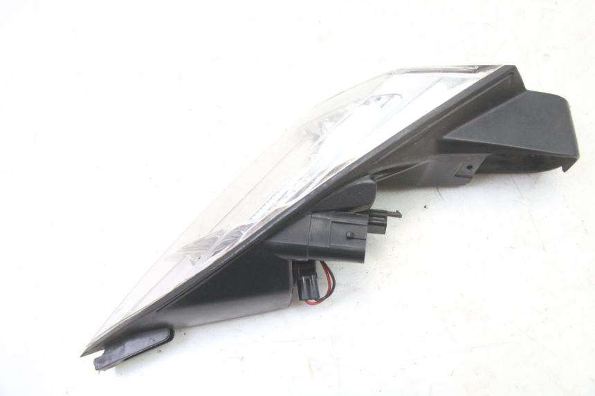 photo de RECHTS ACHTERLICHT PEUGEOT SATELIS 125 (2013 - 2018) - Technische close-up