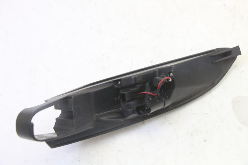 photo de RECHTS ACHTERLICHT PEUGEOT SATELIS 125 (2013 - 2018) - Overzicht