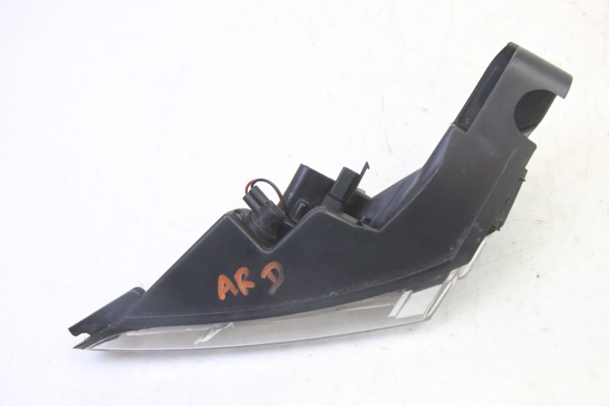 photo de RECHTS ACHTERLICHT PEUGEOT SATELIS 125 (2013 - 2018) - Technische close-up