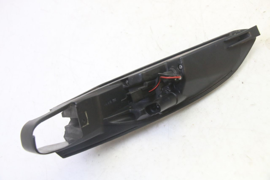 photo de RECHTS ACHTERLICHT PEUGEOT SATELIS 125 (2013 - 2018) - Overzicht