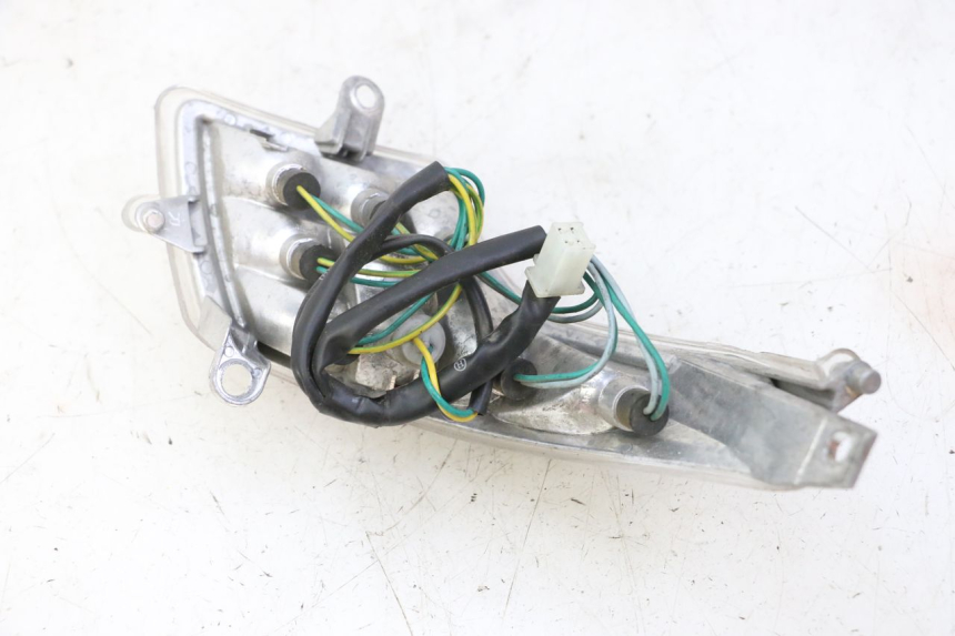 photo de RECHTS ACHTERLICHT PEUGEOT VIVACITY NEW 4T 50 (2008 - 2017) - Andere kijkhoek