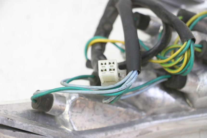 photo de RECHTS ACHTERLICHT PEUGEOT VIVACITY NEW 4T 50 (2008 - 2017) - Technische close-up