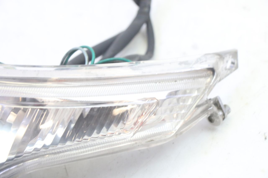 photo de RECHTS ACHTERLICHT PEUGEOT VIVACITY NEW 4T 50 (2008 - 2017) - Technische close-up